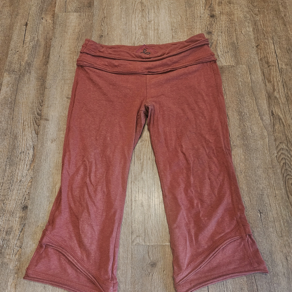 Prana Kickers Climbing Capris - Tomato, M